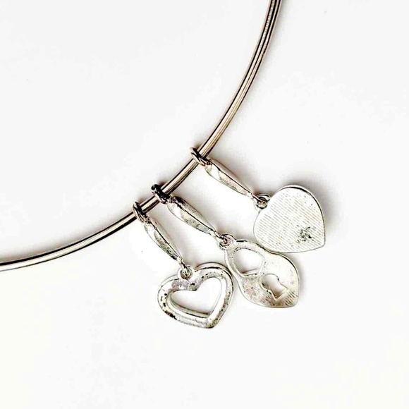 Silver Plated Infinity Pendants Chocker Necklace - Picture 6 of 7